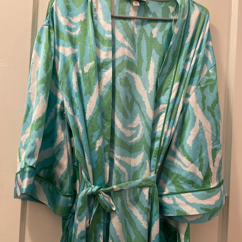 Diane Furstenberg For Target Robe - Picture 5 of 16